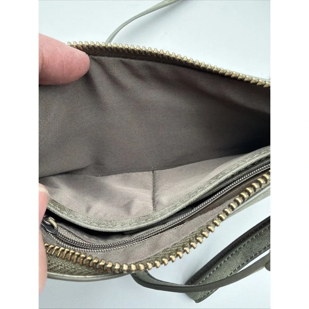 Joy Susan Crossbody Purse Wristlet Clutch Vegan Faux Leather Pewter EUC